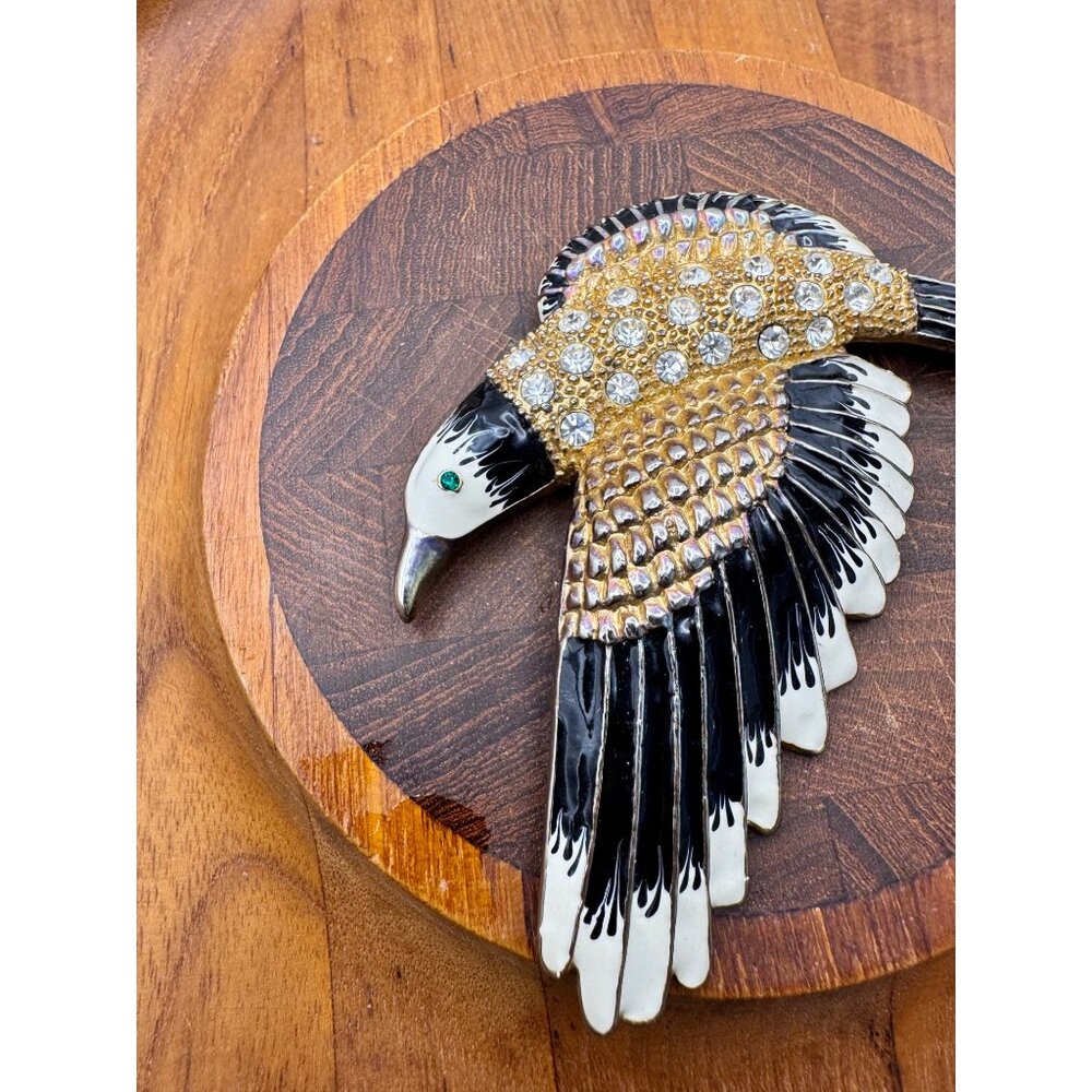Large Stylized Bird Brooch Encrusted Rhinestones Goldtone Black White Enamel Pin - Picture 5 of 5